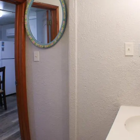 California Ave - 2 Bedroom - Home Away From Home! Pittsburgh Extérieur photo